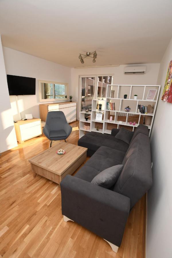 Sky Way Studio Apartment SJJ Exterior foto